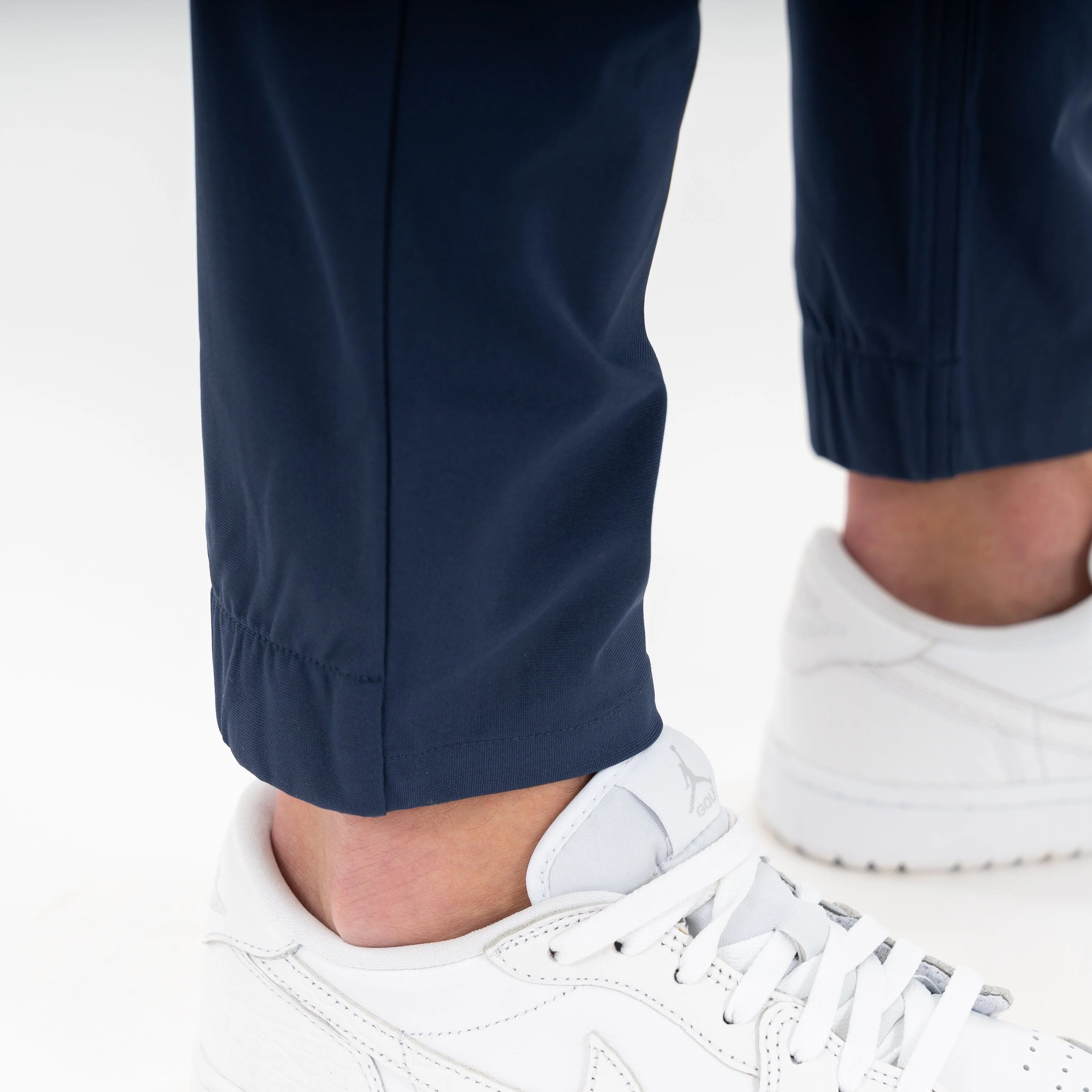 Looper Delta Jogger | Solid - Fleet Navy - Image 3